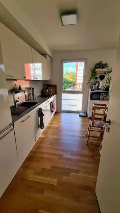 Kinderfreundliche Neubauwohnung Am Hagenbecks Tierpark Mit Balkon Und Spielplatz 汉堡 公寓