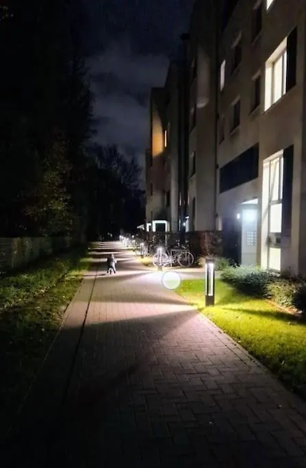 Kinderfreundliche Neubauwohnung Am Hagenbecks Tierpark Mit Balkon Und Spielplatz 汉堡 德国